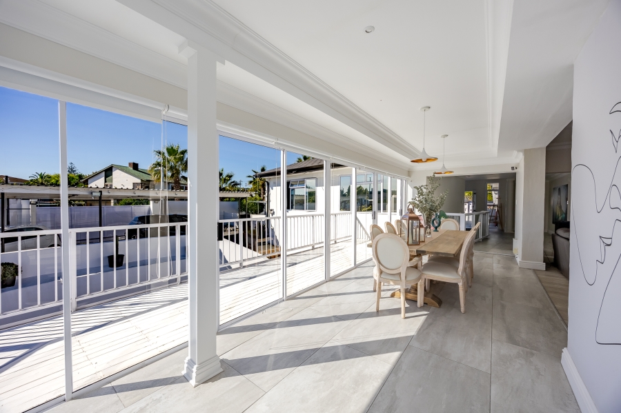 5 Bedroom Property for Sale in Milnerton Central Western Cape